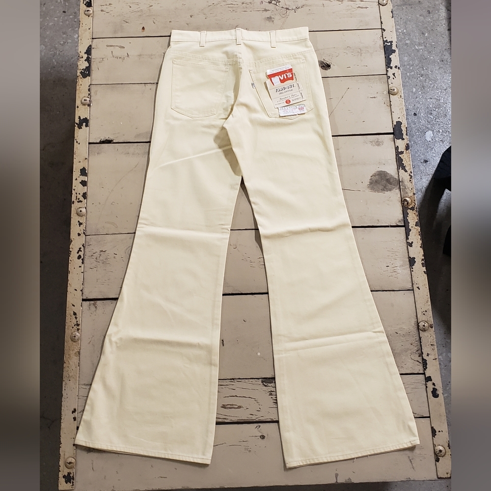 1970s NOS Levis Bell Bottom Jeans